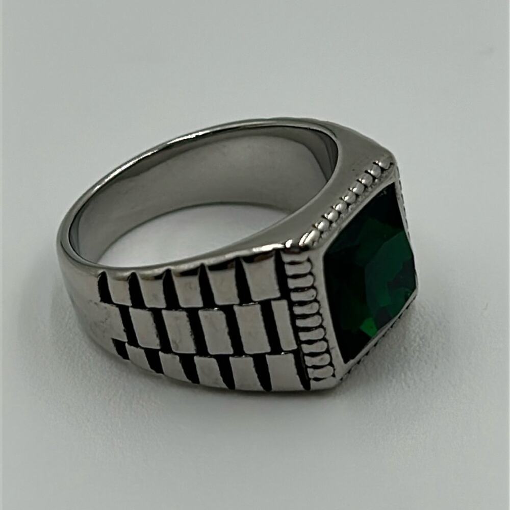 Green Color Cubic Zirconia Handmade Men's Ring Size 11.5 NWT